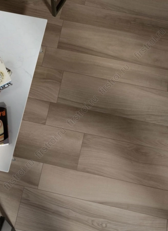 Керамогранит Italon Мезон Волнат 20х120 матовый фото в интернет-магазине Мегастроймаркет