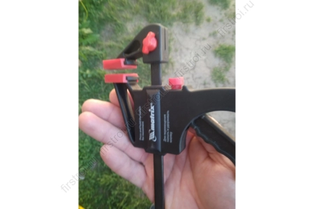 Струбцина универсальная F-образная 760x1065x90мм пластмассовый корпус Matrix (20547) фото в интернет-магазине Мегастроймаркет